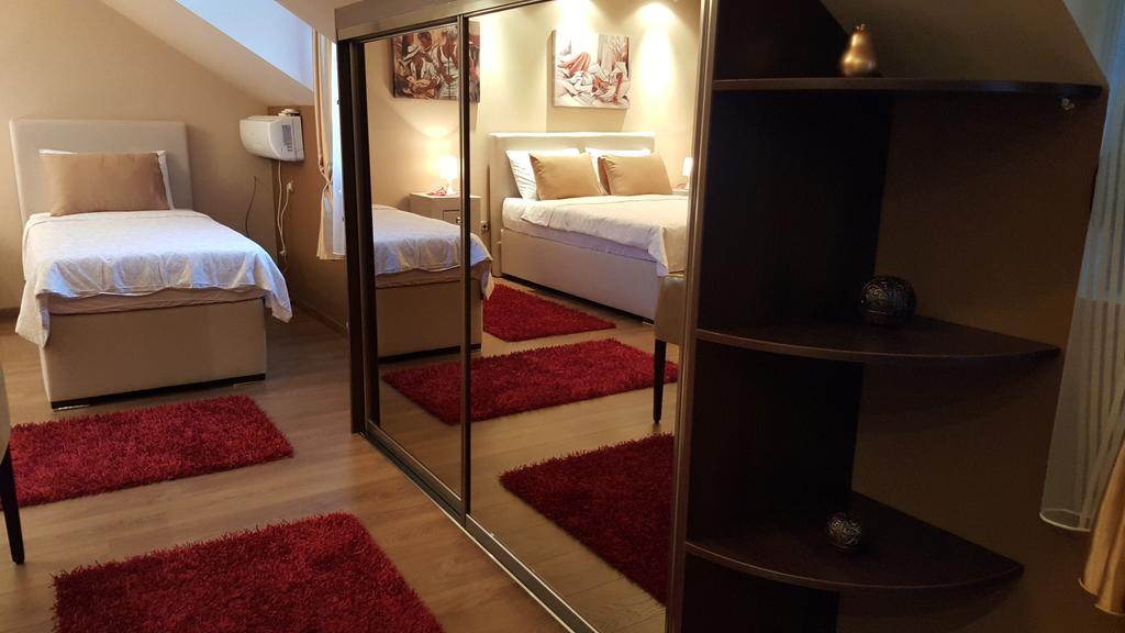 Benvenuti Apartments Cetinje Zimmer foto